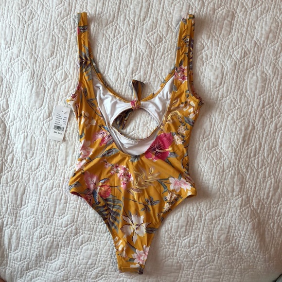 SOLD - Picture 2 of 4